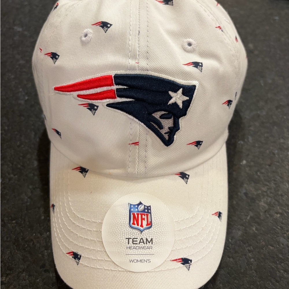 New England Patriots women’s adjustable cap